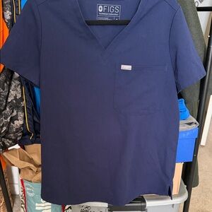 Figs Women’s Navy Catarina Scrub Top, Medium